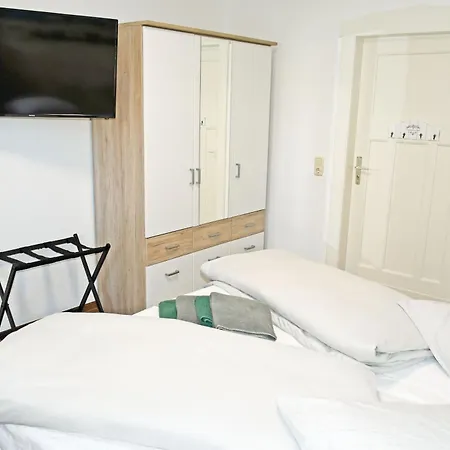 Baaber Mit Fruehstueck * 바베