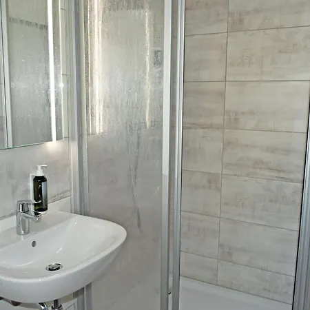 Hotel Baaber Mit Fruehstueck Baabe