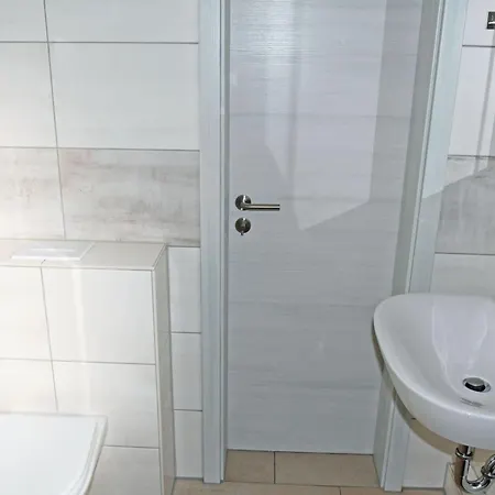 호텔 Baaber Mit Fruehstueck 바베